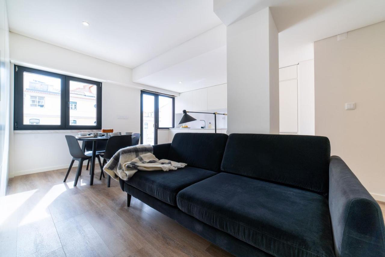 Lusiadas 53 2ºd - Beautiful Two-Bedroom Apartment Lisboa Exterior foto